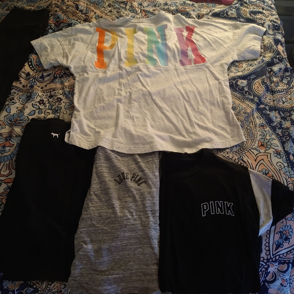 3 VS PINK shirts & leggings - Picture 1 of 2